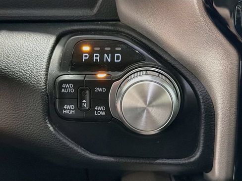 Used 2021 RAM 1500 Laramie AWD/4WD image 16