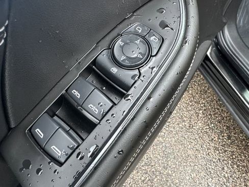 Used 2023 Buick Envision Preferred w/ Sport Touring Package image 24