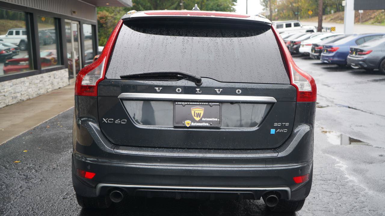 Used 2016 Volvo XC60 T6 R-Design Platinum w/ Climate Package AWD/4WD image 7