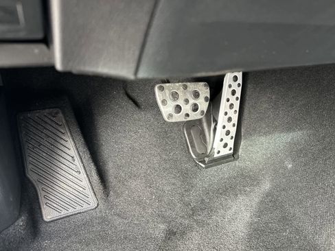 New 2026 Toyota Camry SE image 25