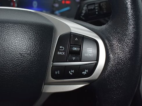 Used 2022 Ford Explorer XLT w/ Equipment Group 202A image 20