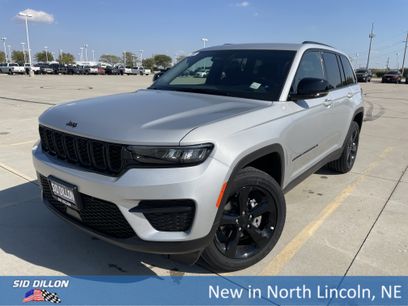 New 2025 Jeep Grand Cherokee Altitude