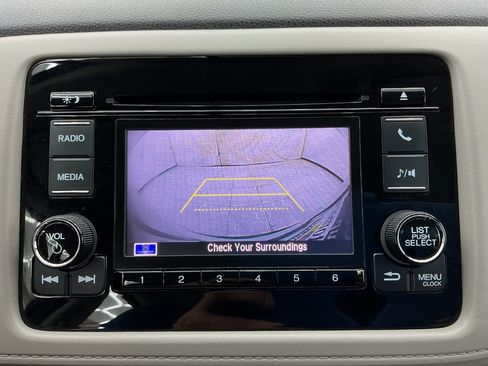 Used 2020 Honda HR-V LX image 34