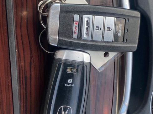 Used 2016 Acura MDX SH-AWD image 34