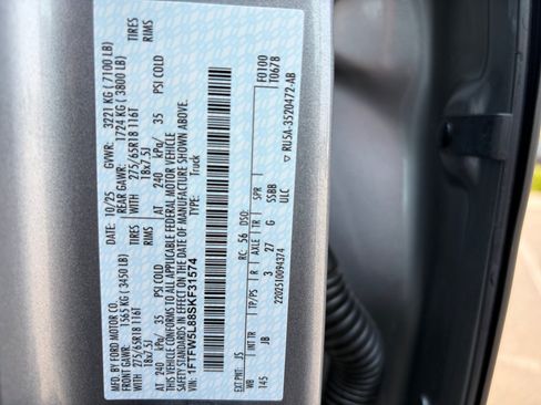 Used 2025 Ford F150 Lariat AWD/4WD image 35