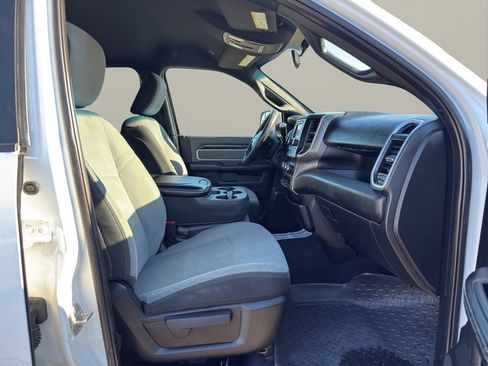 Used 2021 RAM 2500 Big Horn image 18