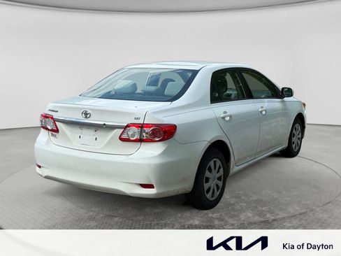 Used 2011 Toyota Corolla LE FWD image 5