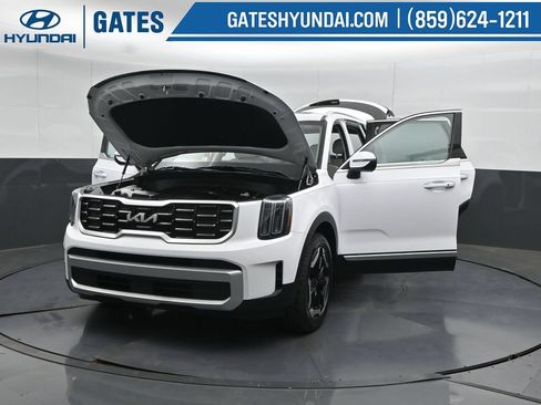 Used 2024 Kia Telluride S w/ S Sunroof Package FWD image 62