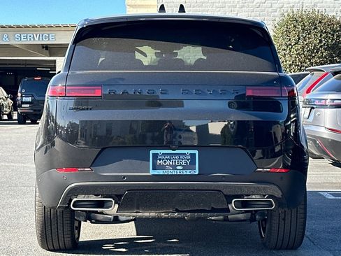 New 2026 Land Rover Range Rover Sport SE image 4