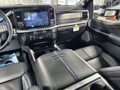Used 2026 Ford F250 Platinum AWD/4WD image 24