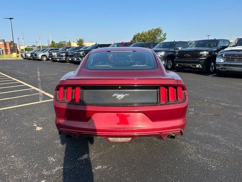 Used 2017 Ford Mustang Coupe RWD image 10