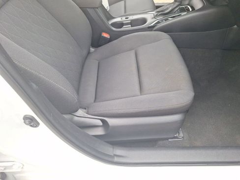 Used 2024 Toyota Corolla LE image 20