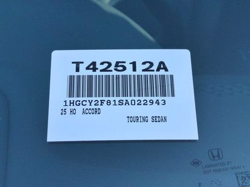 Used 2025 Honda Accord Touring image 17