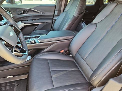 New 2026 Cadillac Lyriq Premium Sport w/ LPO, Floor Liner Package AWD/4WD image 26