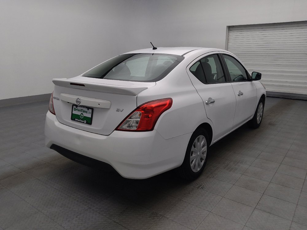 Used 2019 Nissan Versa SV FWD image 9