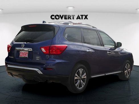 Used 2020 Nissan Pathfinder SV image 7