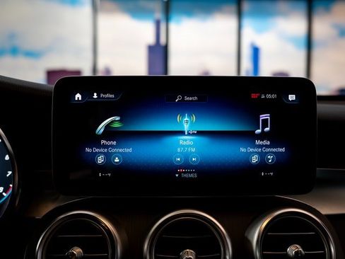 Certified 2022 Mercedes-Benz GLC 300 4MATIC image 19