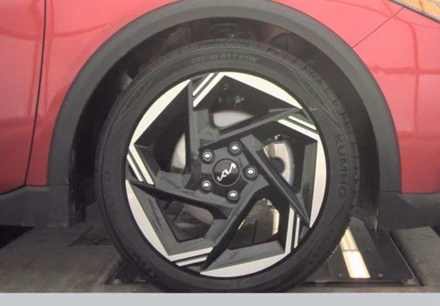 Certified 2025 Kia K4 EX FWD image 10