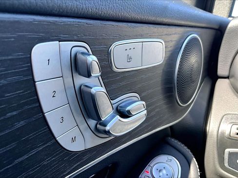 Used 2022 Mercedes-Benz GLC 300 4MATIC image 33