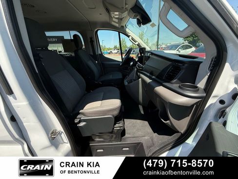 Used 2023 Ford Transit 350 XLT RWD image 27