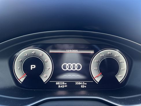 Used 2021 Audi Q5 Premium Plus w/ Premium Plus Package image 11