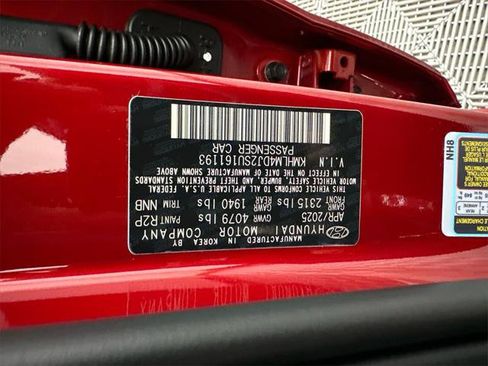 New 2025 Hyundai Elantra SEL image 30