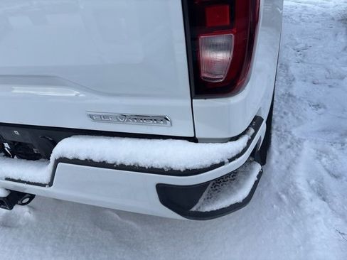 Used 2023 GMC Sierra 1500 Elevation image 16
