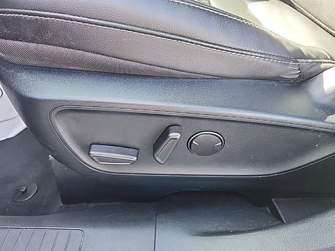 Used 2021 Ford Escape SEL image 22