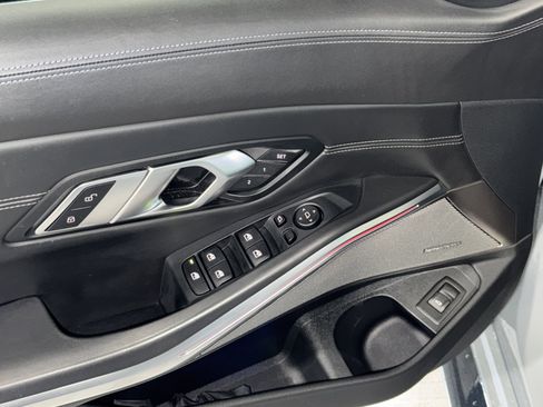 Used 2021 BMW M3 w/ Executive Package RWD image 18
