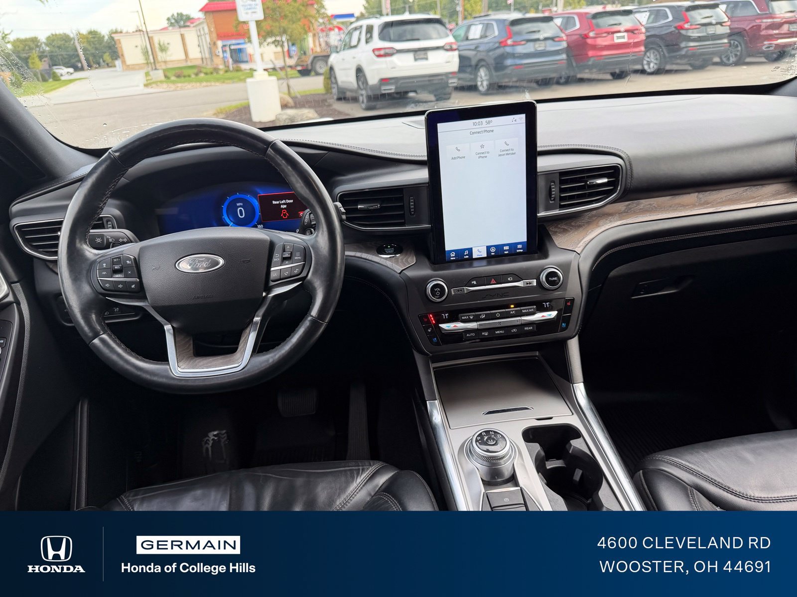 Used 2020 Ford Explorer Platinum w/ Premium Technology Package AWD/4WD image 16
