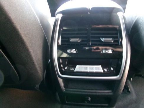 Used 2020 BMW X5 xDrive40i w/ Premium Package AWD/4WD image 22