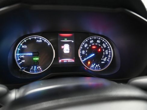 Used 2019 Toyota RAV4 LE image 28