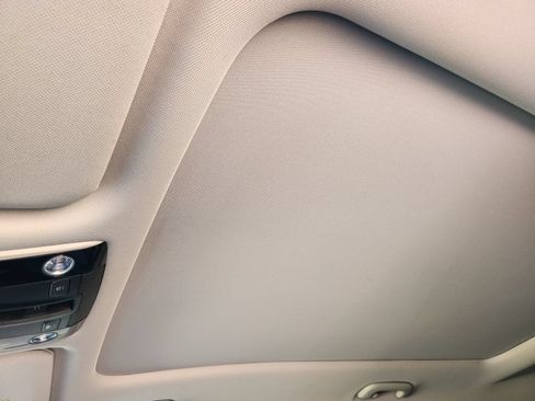 Used 2023 Kia Sorento S w/ Panoramic Sunroof Package FWD image 33