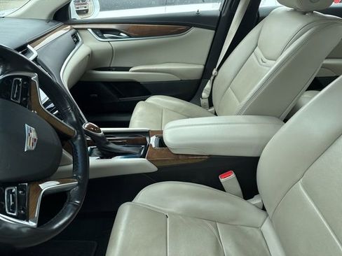 Used 2018 Cadillac XTS Luxury w/ Driver Awareness Package image 3