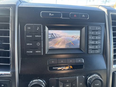 Used 2015 Ford F150 XLT w/ Trailer Tow Package image 26