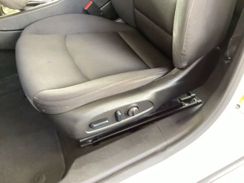 Used 2024 Chevrolet Malibu LT FWD image 31