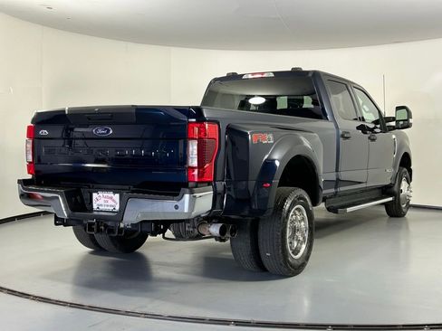 Used 2022 Ford F350 XLT w/ XLT Value Package AWD/4WD image 7