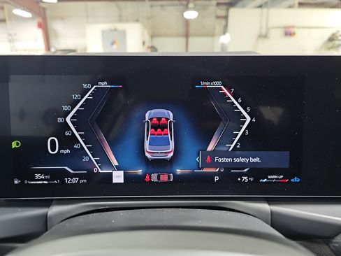 New 2026 BMW 330i Sedan w/ M Sport Package image 21