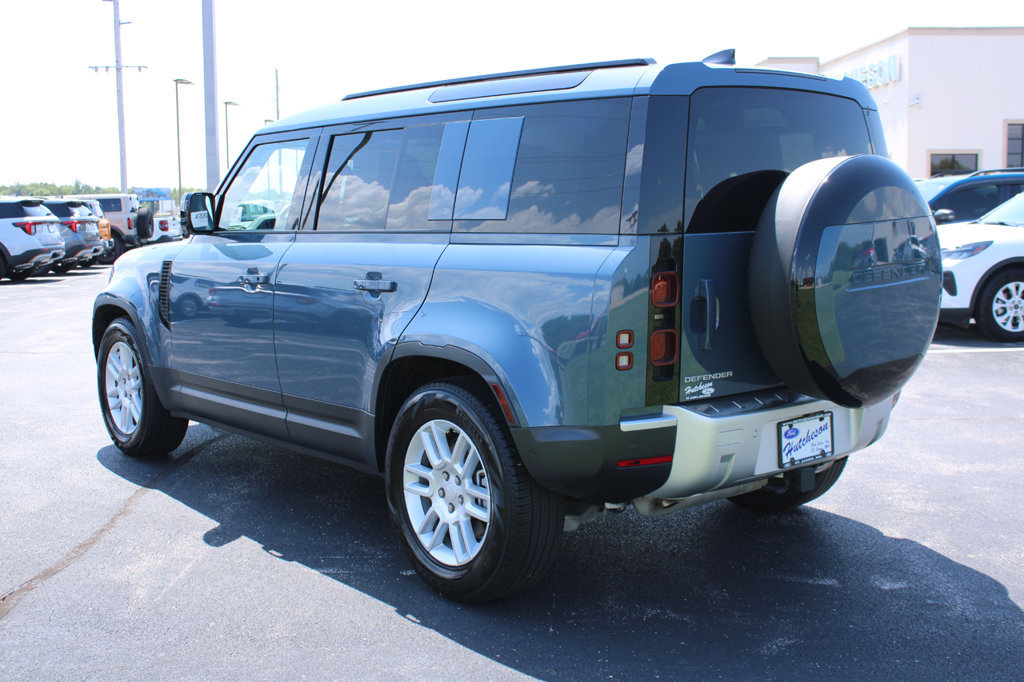 Used 2025 Land Rover Defender 110 S AWD/4WD image 8
