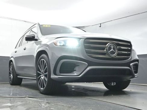 Used 2026 Mercedes-Benz GLS 450 4MATIC image 36