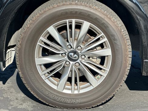 Used 2018 INFINITI QX80 2WD w/ Driver Assistance Package image 47