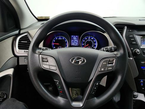 Used 2016 Hyundai Santa Fe SE AWD/4WD image 16