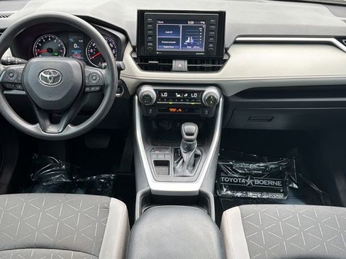 Used 2021 Toyota RAV4 XLE image 35