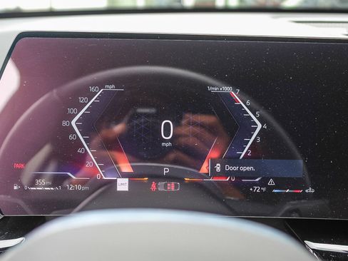 Certified 2025 BMW X2 xDrive28i w/ Convenience Package image 23