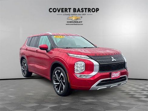 Used 2023 Mitsubishi Outlander SEL image 7