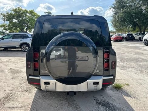 Used 2023 Land Rover Defender 130 First Edition AWD/4WD image 19