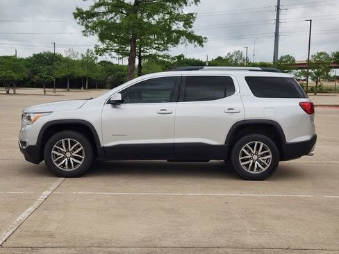 Used 2018 GMC Acadia SLE w/ Driver Alert Package I image 4