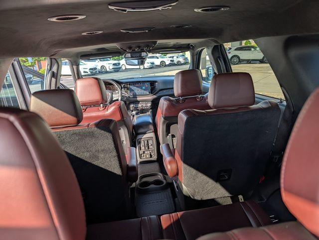 Used 2025 Dodge Durango R/T AWD/4WD image 21