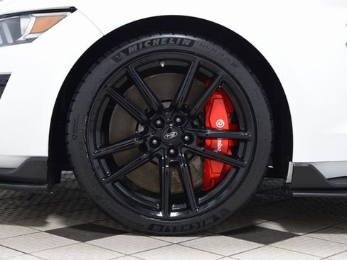 Used 2021 Ford Mustang Shelby GT500 w/ Technology Package image 29
