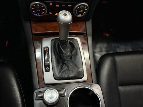 Used 2011 Mercedes-Benz C 300 4MATIC Sedan w/ Multimedia Pkg image 33